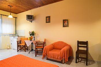 Artemis Studios And Apartments Psarou  Luaran gambar