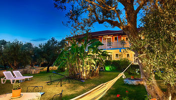 Artemis Studios And Apartments Psarou  Luaran gambar